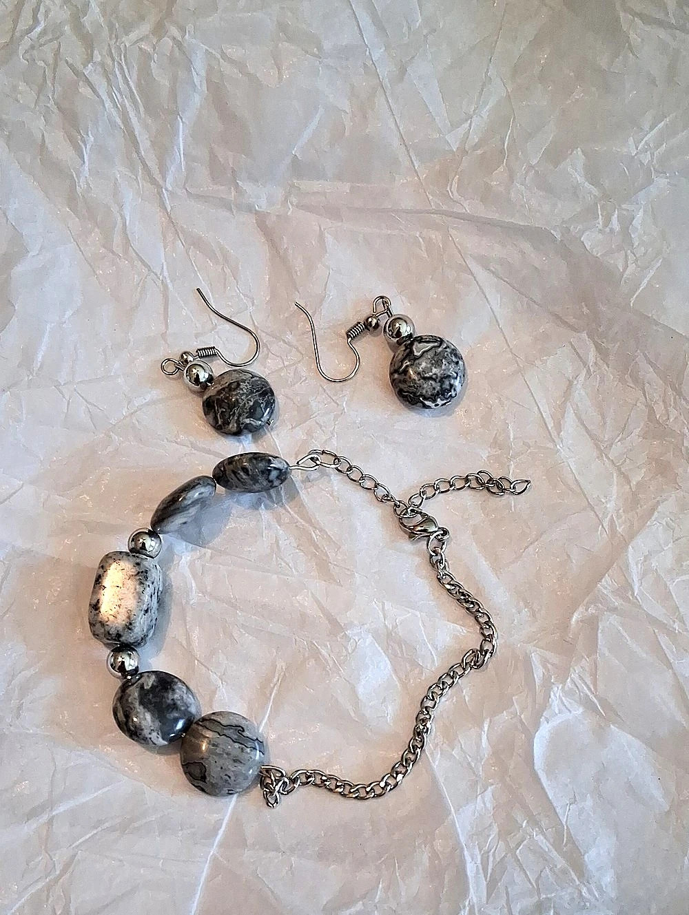 Gray Stone Beaded Bracelet & Earrings Set